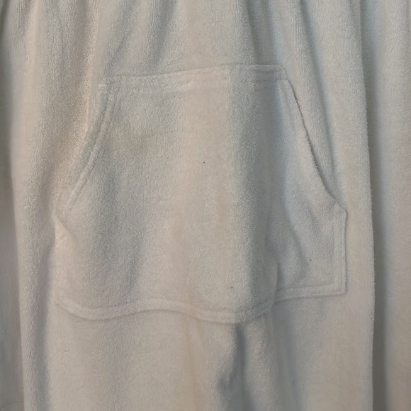 Girls summer white hooded terry cover up. - Picture 3 of 5